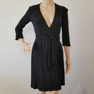 🌼 Diane von Furstenberg Black Wrap Dress